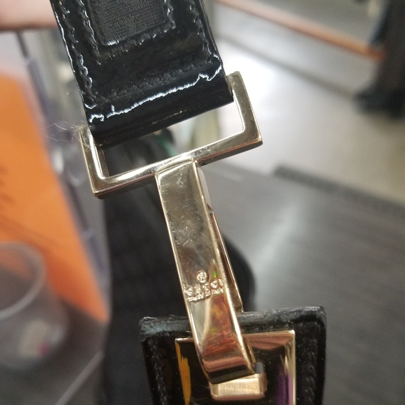 Gucci GG Monogram Patent Leather Shoulder Bag - Picture 3 of 17